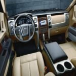 Ford Explorer - Image 2